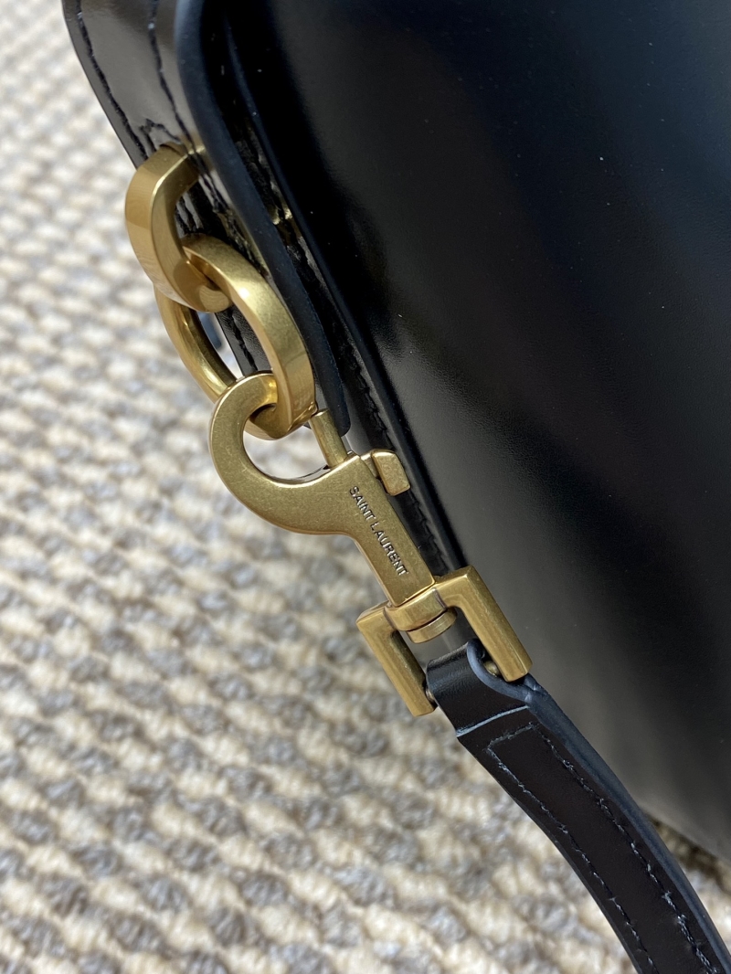 Y51 top handle bags